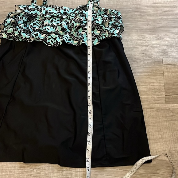 Liz Claiborne Women’s Plus Size 24W One Piece Swim-dress Swimsuit Swimwear - Picture 12 of 12